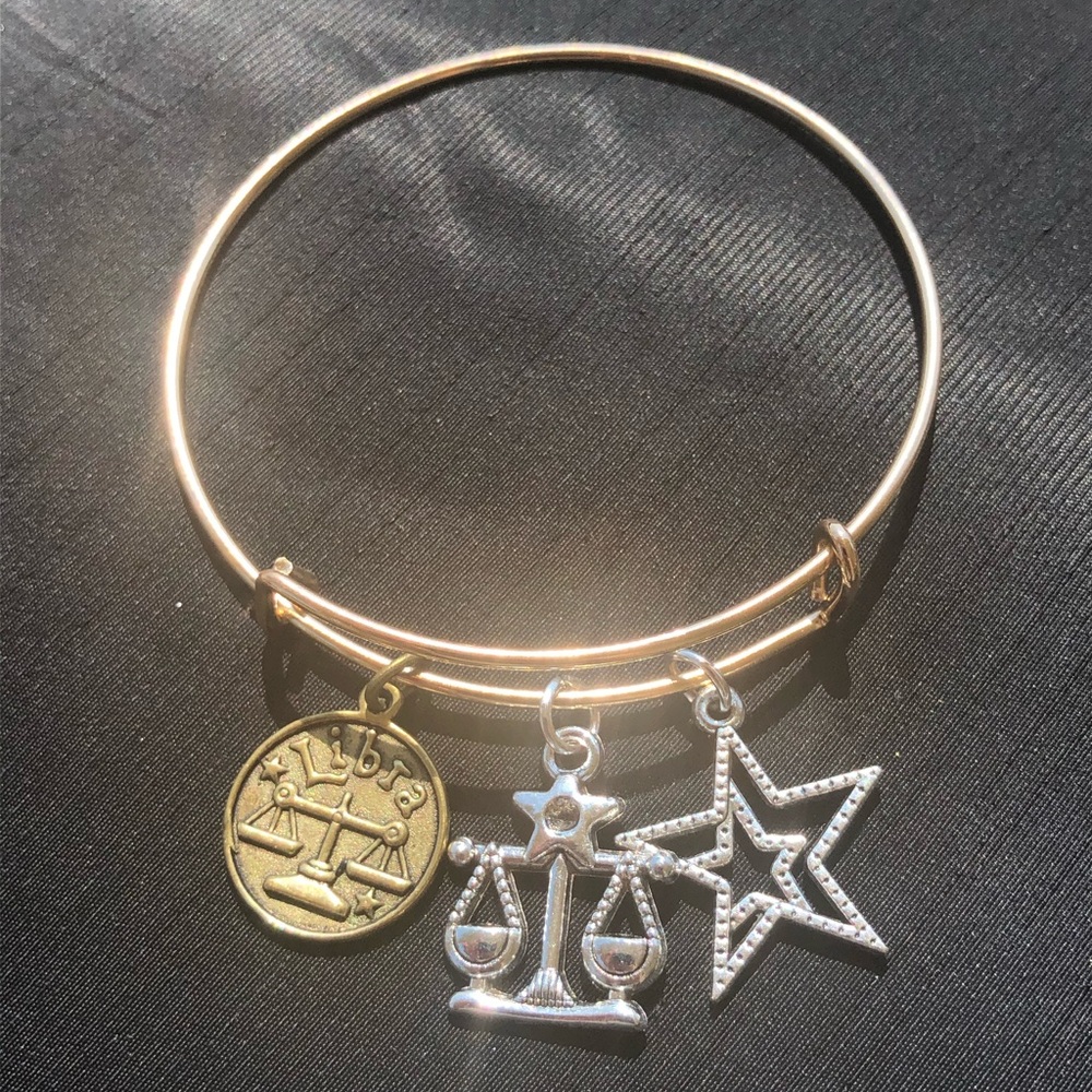 Libra ♎️ Coin Charm Bangle